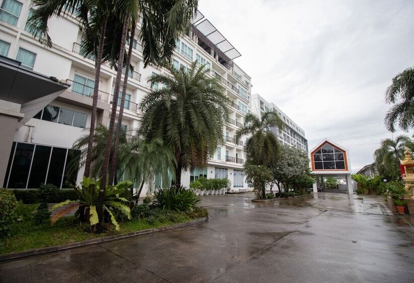 Отель Phavina Grand Boutique