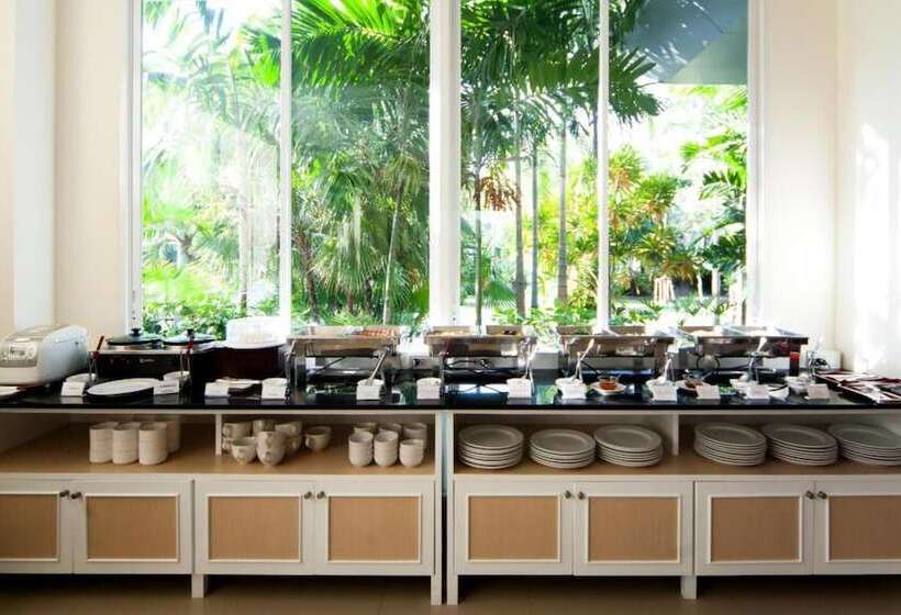 Отель Phavina Grand Boutique