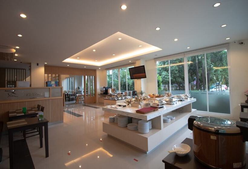 Отель Phavina Grand Boutique