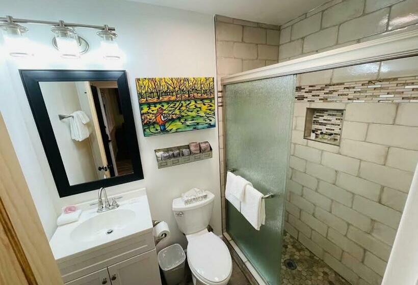 Hotelli Seafarer Suites