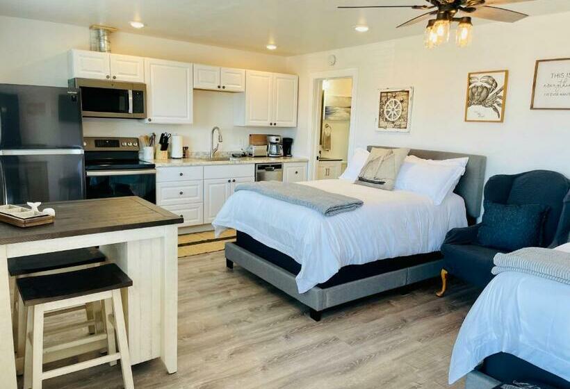 Hotelli Seafarer Suites