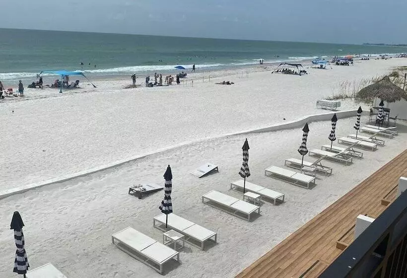 Hotelli Seaside At Anna Maria Island Inn