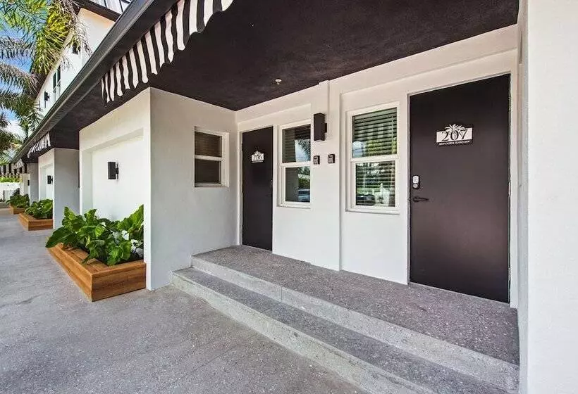 Hotelli Seaside At Anna Maria Island Inn