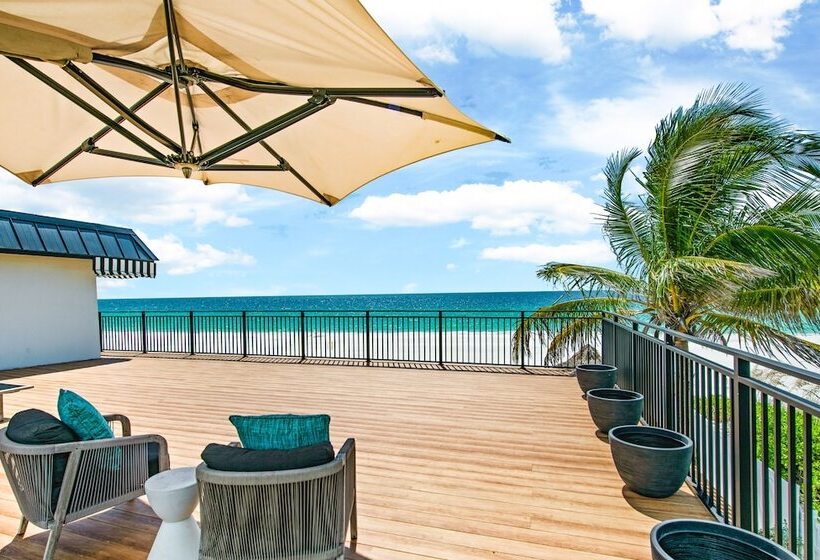 Отель Seaside At Anna Maria Island Inn