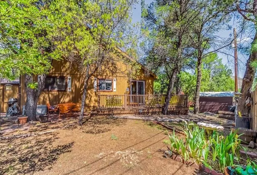 Mockingbird Cabin