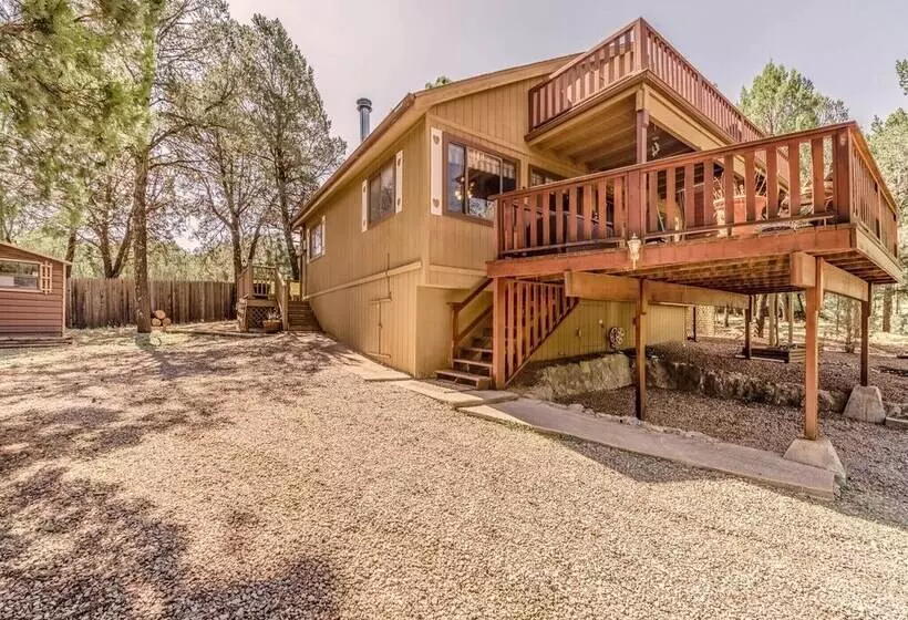 Mockingbird Cabin