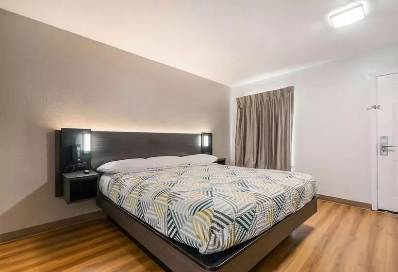 مُتل Studio 6 Laredo, Tx  North I35