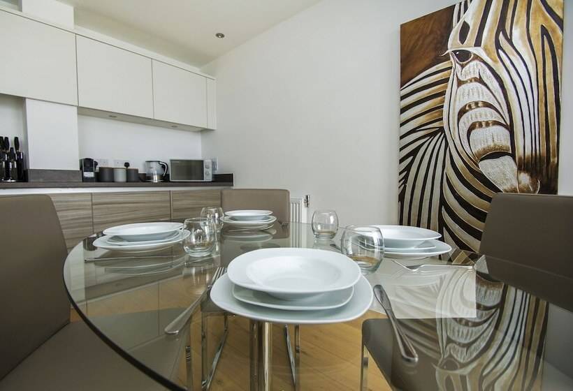 Orion Marina Sea View Parking By Brighton Holiday Lets