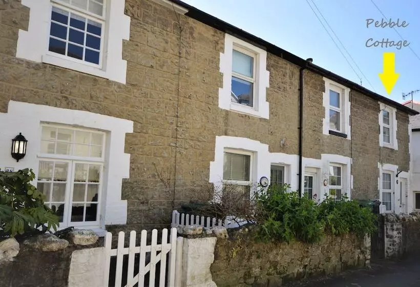 Pebble Cottage