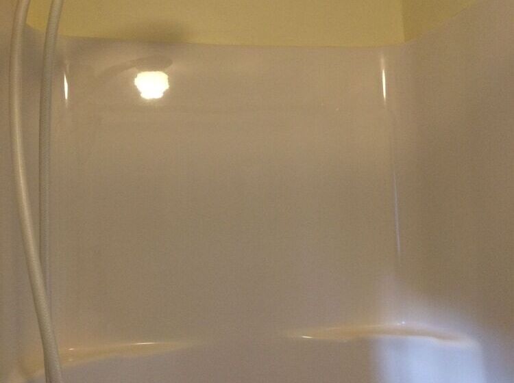 Perry S Motel And Cottages