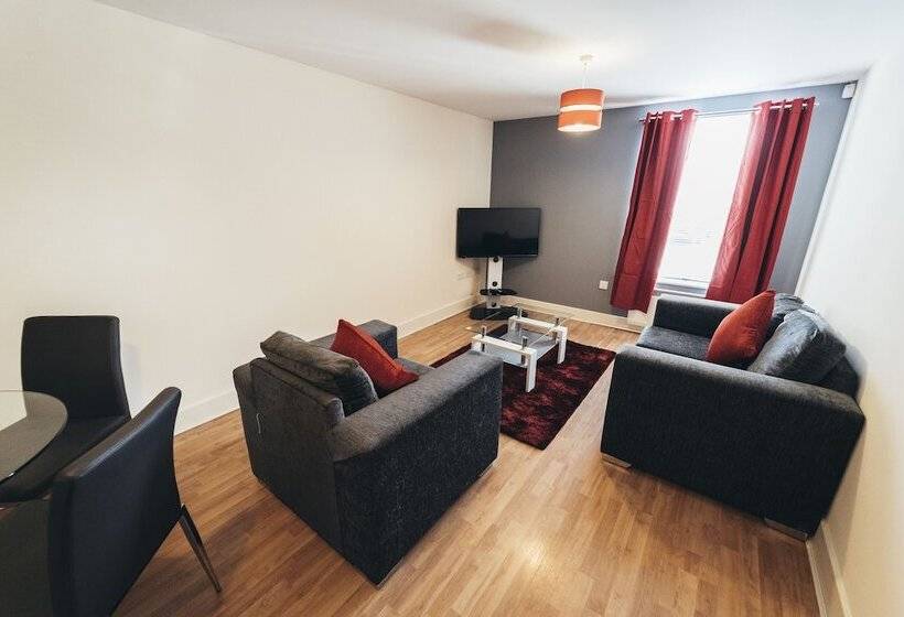 The Stay Company, Dalby House