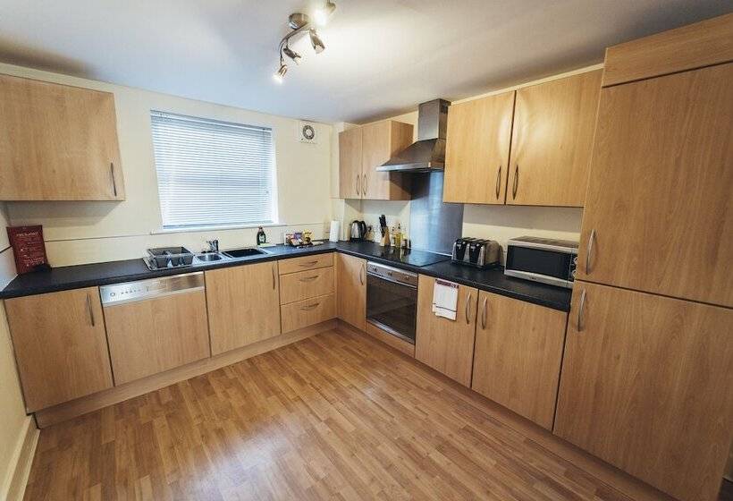 The Stay Company, Dalby House