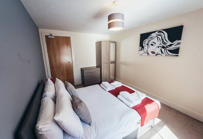 The Stay Company, Dalby House