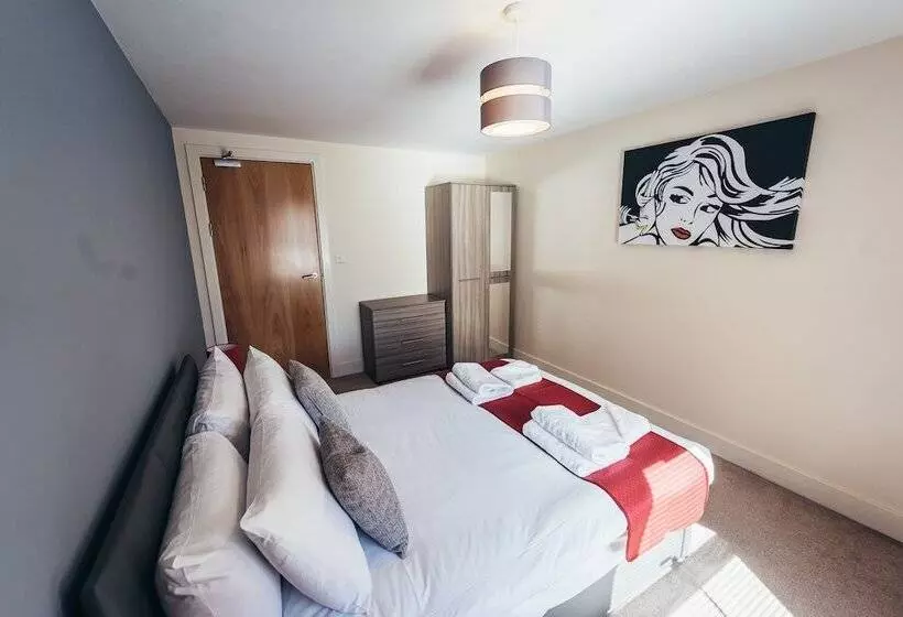 The Stay Company, Dalby House