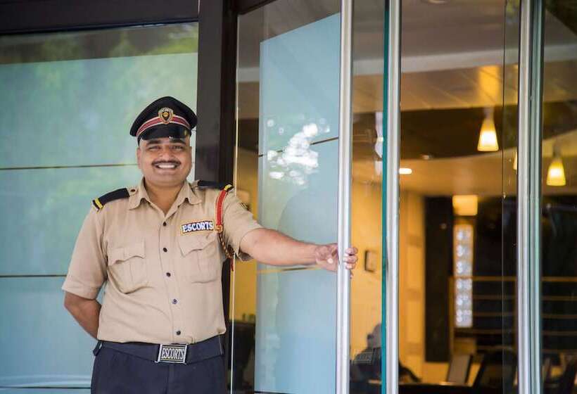 Отель Airport International Mumbai