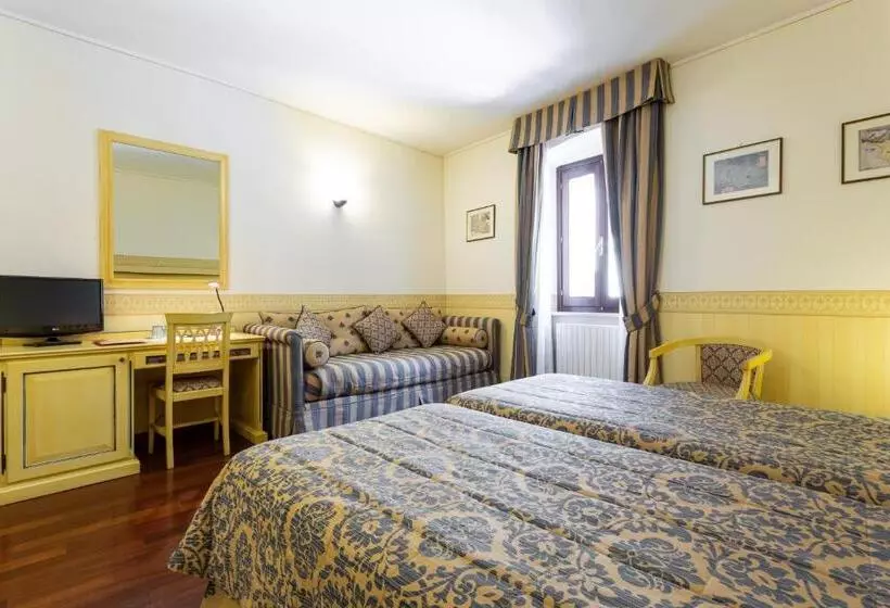 호텔 Albergo Il Cacciatore