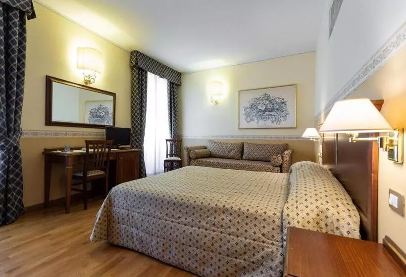 호텔 Albergo Il Cacciatore