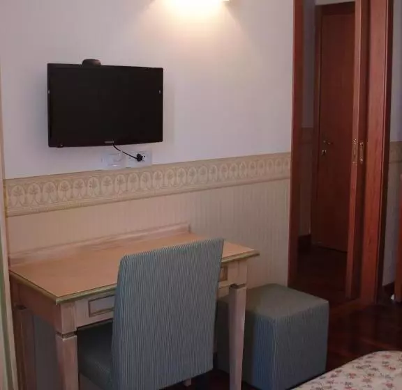 호텔 Albergo Il Cacciatore