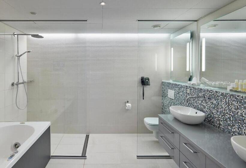 فندق Crowne Plaza Copenhagen Towers, An Ihg