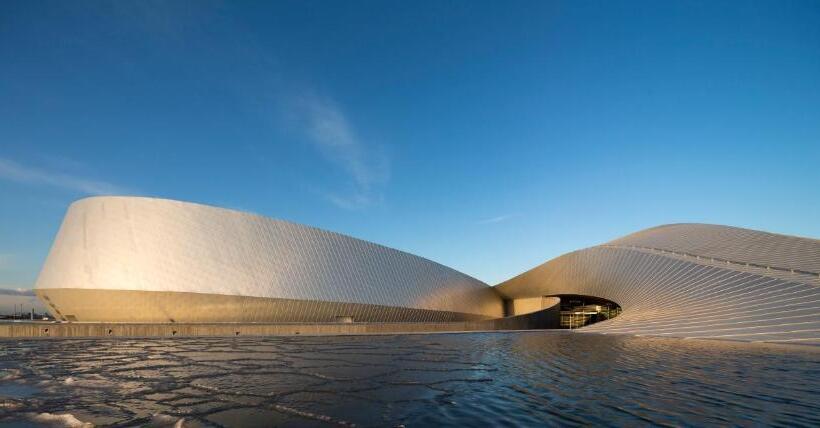 فندق Crowne Plaza Copenhagen Towers, An Ihg