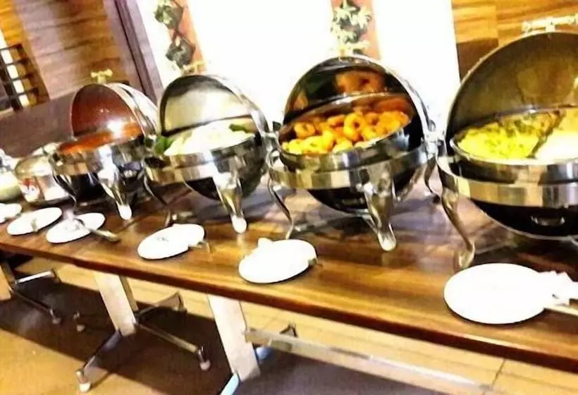 Hôtel Dr. Raj Kumar International