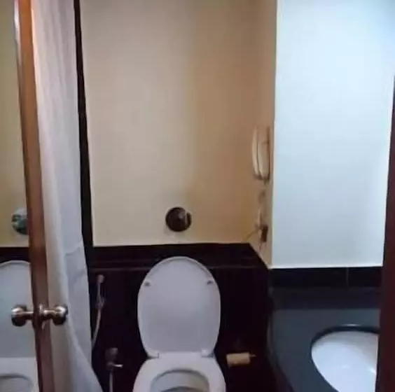 Hôtel Dr. Raj Kumar International