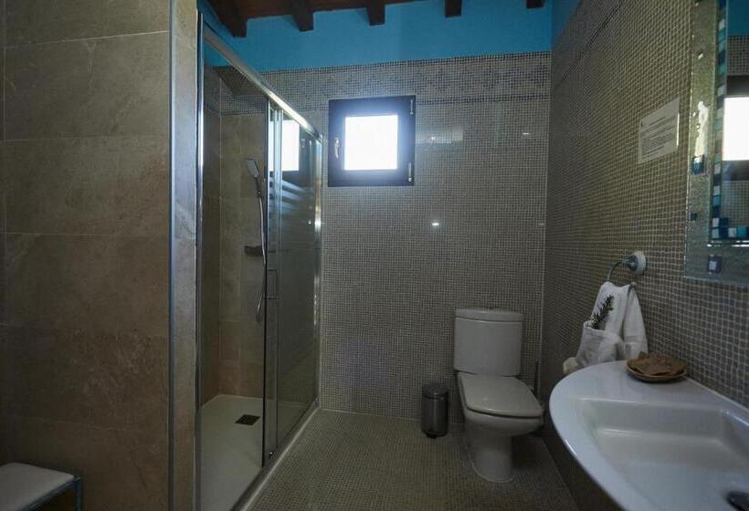 هتل El Mirlo Blanco