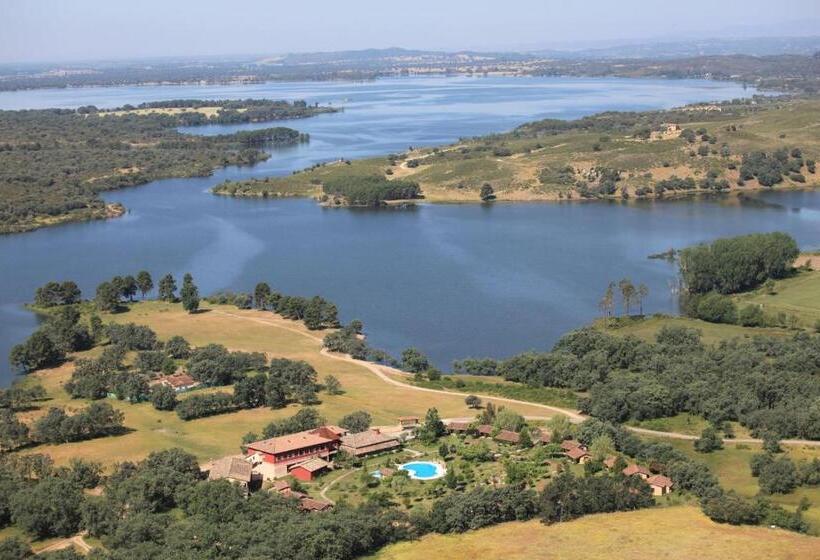 هتل El Mirlo Blanco