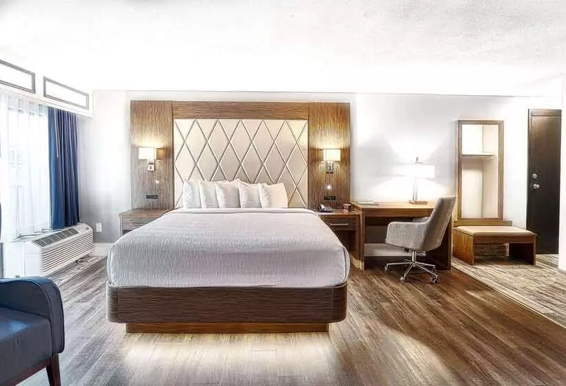 هتل Doubletree By Hilton Hilton Head Island