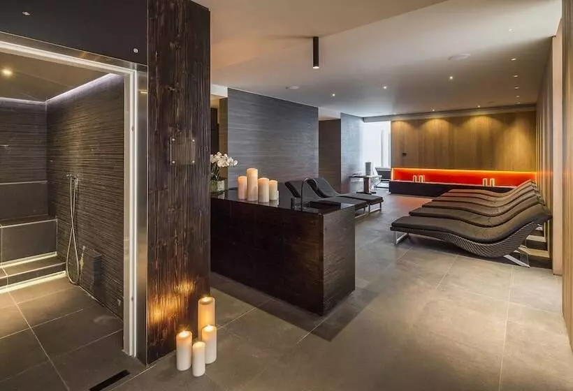 Отель Lajadira & Spa