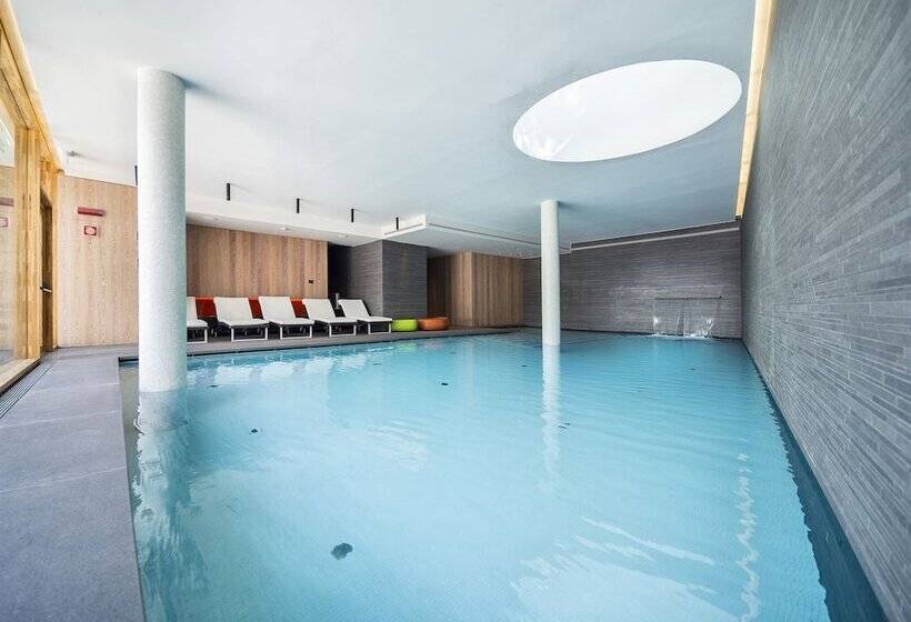 בית מלון כפרי Lajadira & Spa