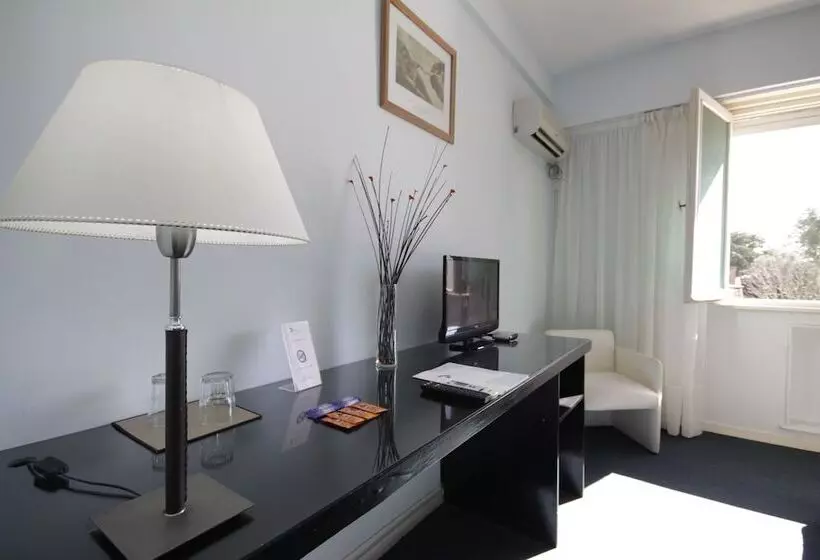 ホテル Libertador De Pinamar