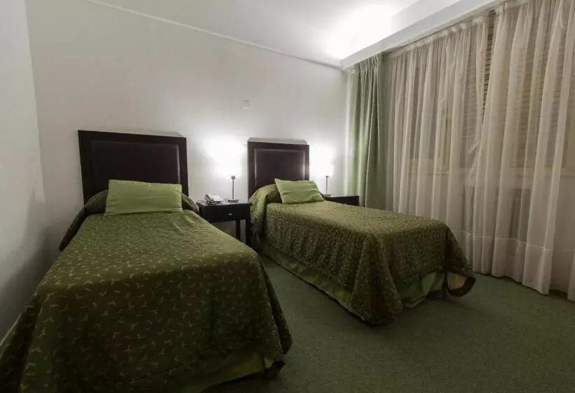 ホテル Libertador De Pinamar