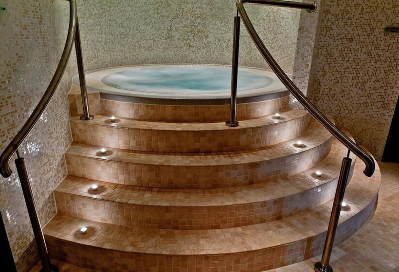 Loughrea Hotel & Spa