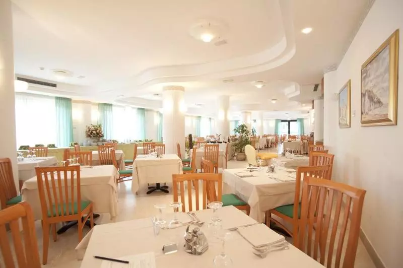 Hotelli Oasiclub