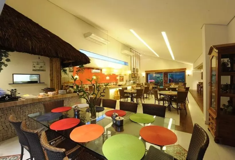 ホテル Portal Da Praia