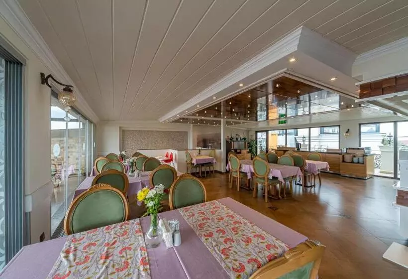 Rast Hotel Sultanahmet