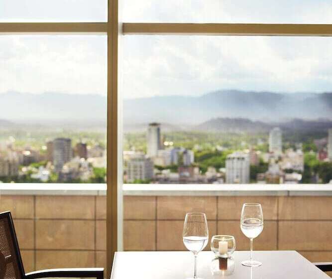 בית מלון כפרי Sheraton Mendoza