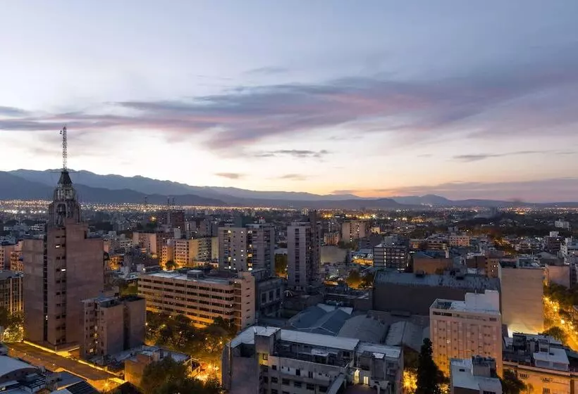 هتل Sheraton Mendoza