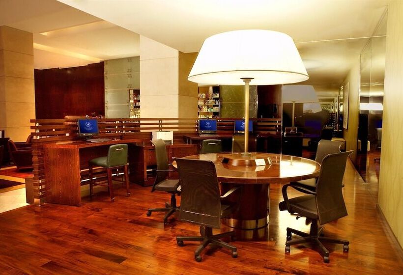 בית מלון כפרי Sheraton Mendoza