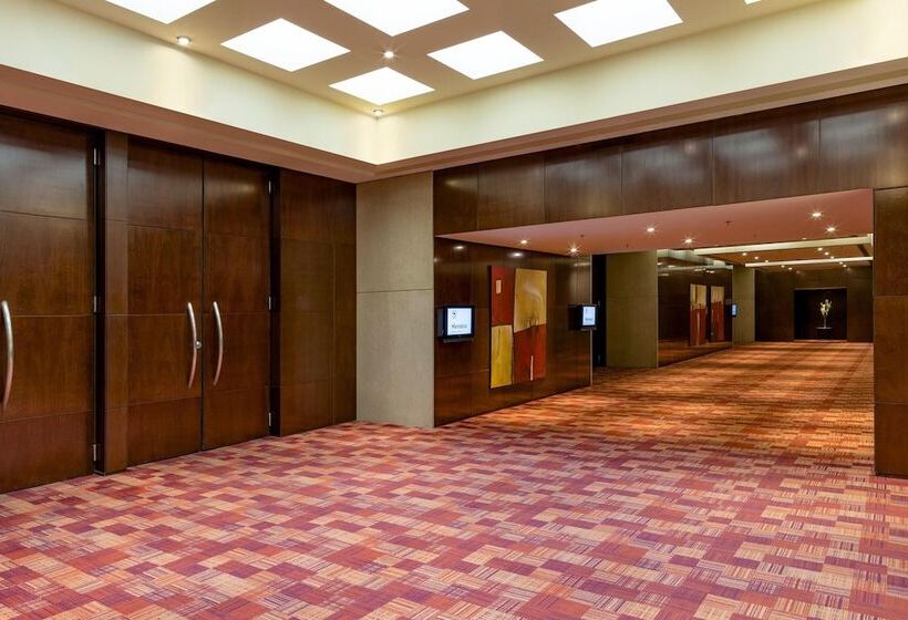 בית מלון כפרי Sheraton Mendoza