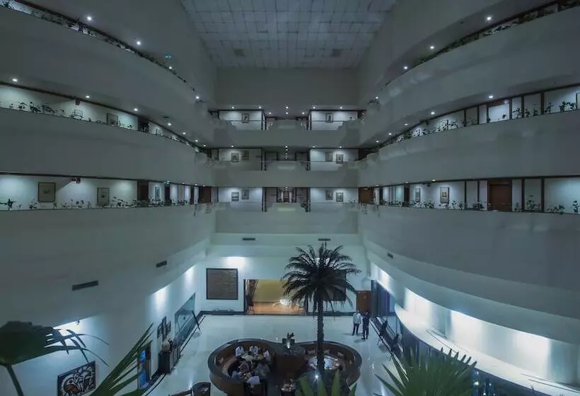 ホテル Taj Deccan