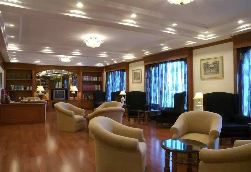 ホテル Taj Deccan