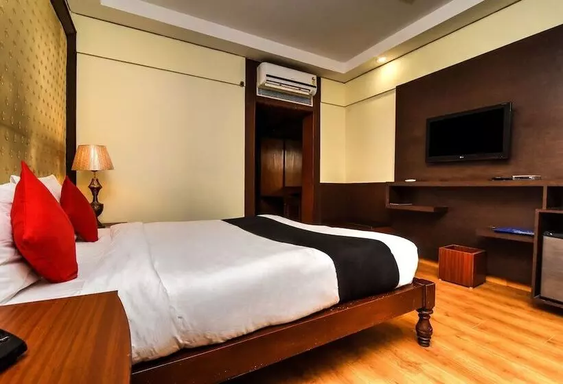 Отель Utkarsh Vilas Tavisha