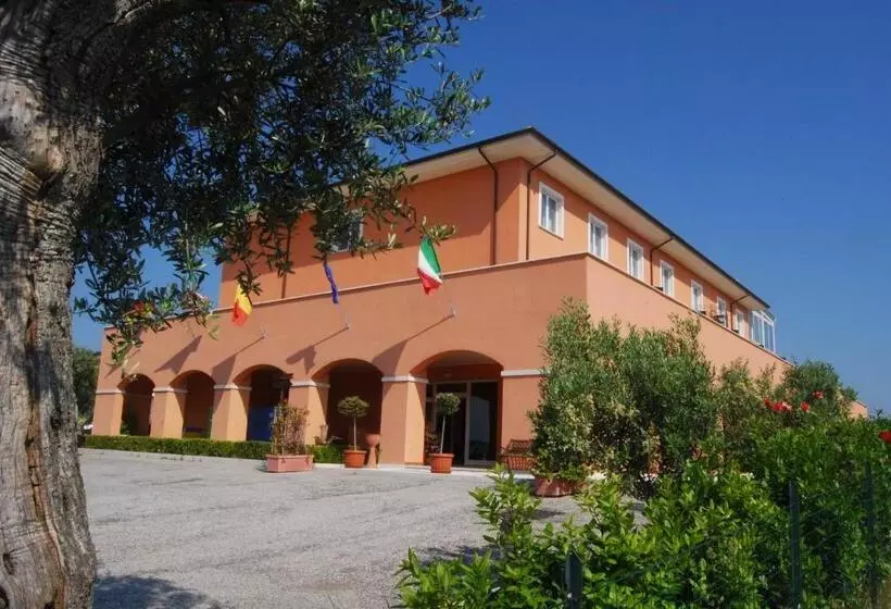 Отель Villa Susanna Degli Ulivi   Resort & Spa