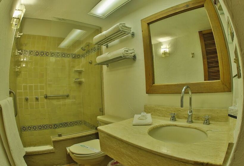 Villas El Rancho Green Resort