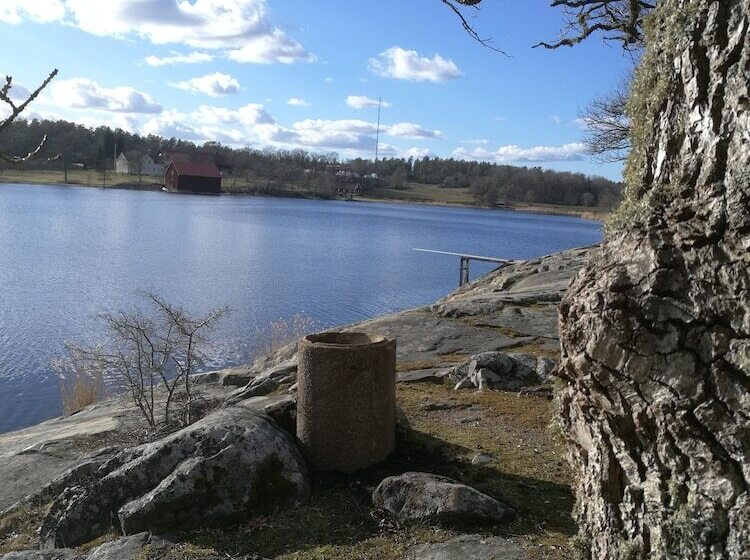 בית מלון כפרי Blankaholms Bad Och Naturcamping