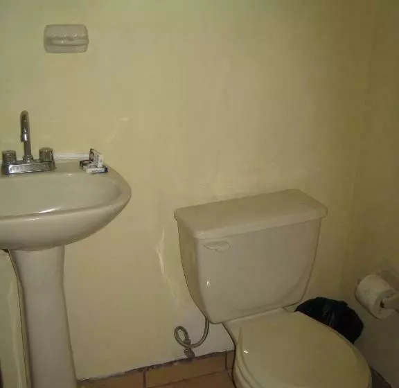 هتل Casa Cortes
