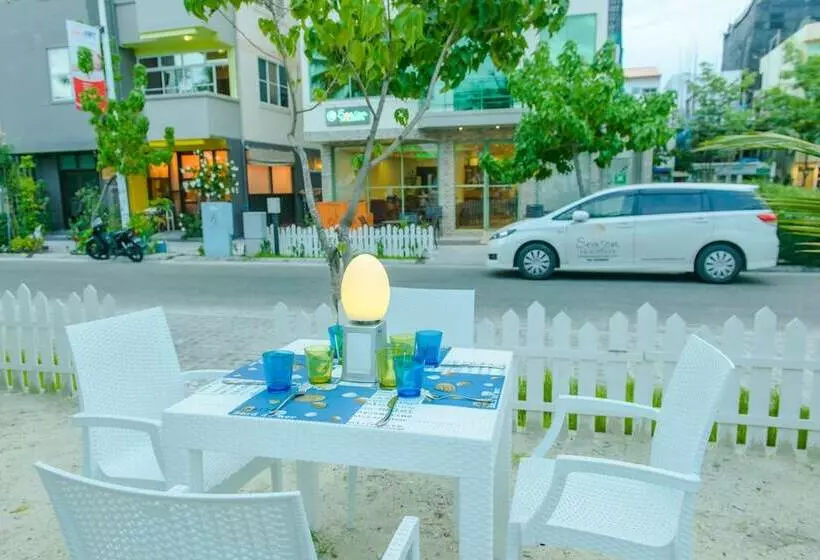 هتل Season Holidays At Hulhumale