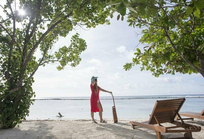 هتل Season Holidays At Hulhumale